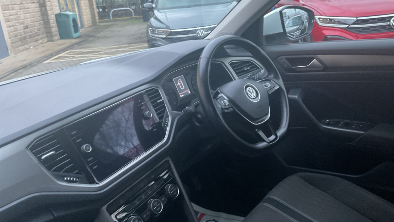 Volkswagen T-Roc 1.0 TSI SE 5dr Petrol Hatchback